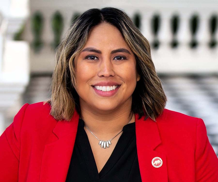 portrait of state Senator Caroline Menjivar