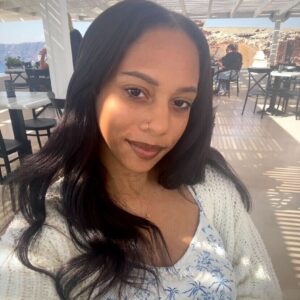 Recent CSUN grad Caitlynn Thomas.