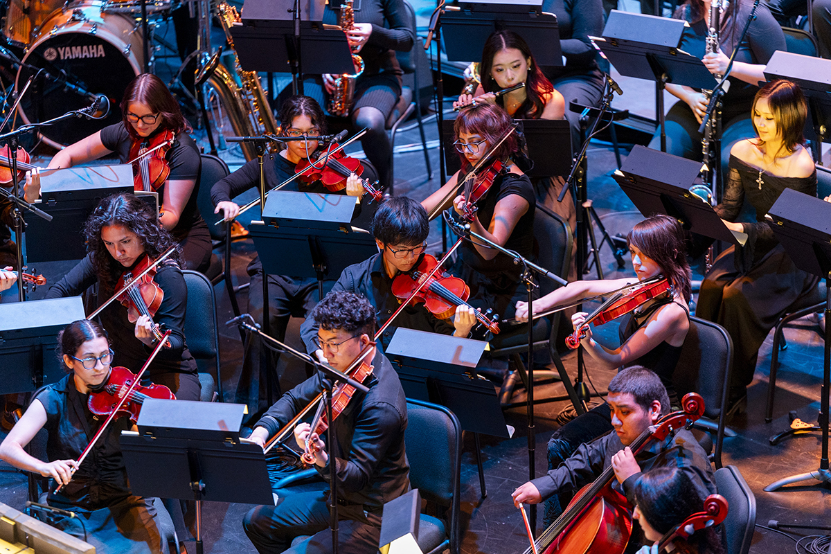 An overhead shot of the CSUN Symphony Orchestra playing at The Soraya.