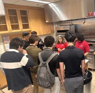 CSUN faculty teaching nutrition to students in the Magaram Center.