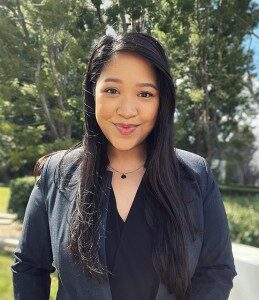 Elline Deogracias, Outstanding Graduating Senior