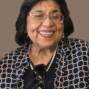 Irene Tovar