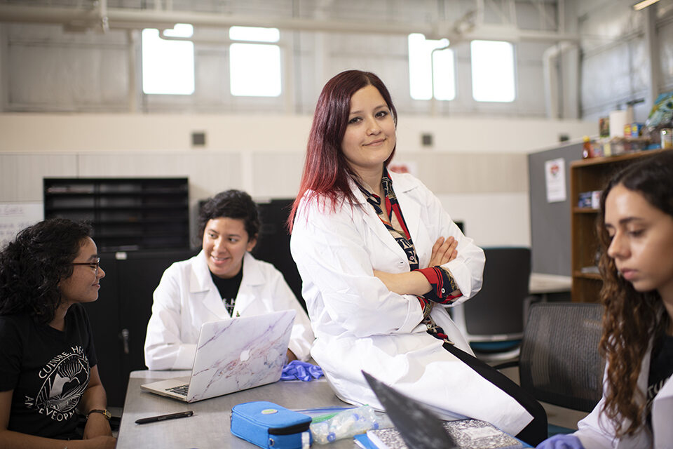 CSUN assistant professor of psychology Yolanda Vasquez-Salgado has received a $725,000 NIH-SuRE First Award from the National Institutes of Health’s Support for Research Excellence (SuRE) program to study the impact cultural mismatch has on Latinx college students attending Hispanic-Serving Institutions. Photo by Lee Choo.